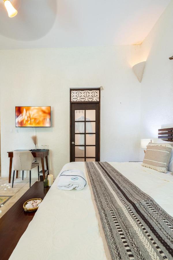 Casa Dos Lirios Hotel Boutique Mérida Esterno foto