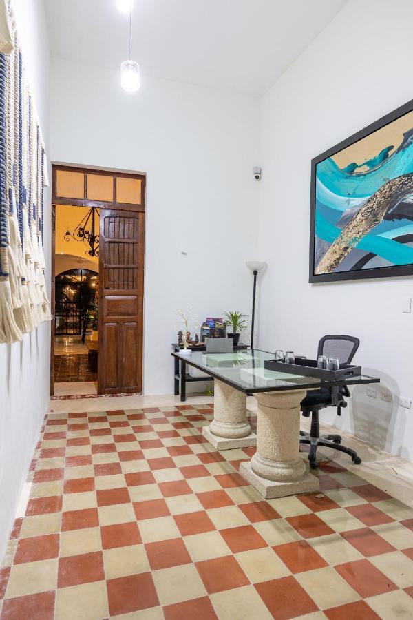Casa Dos Lirios Hotel Boutique Mérida Esterno foto