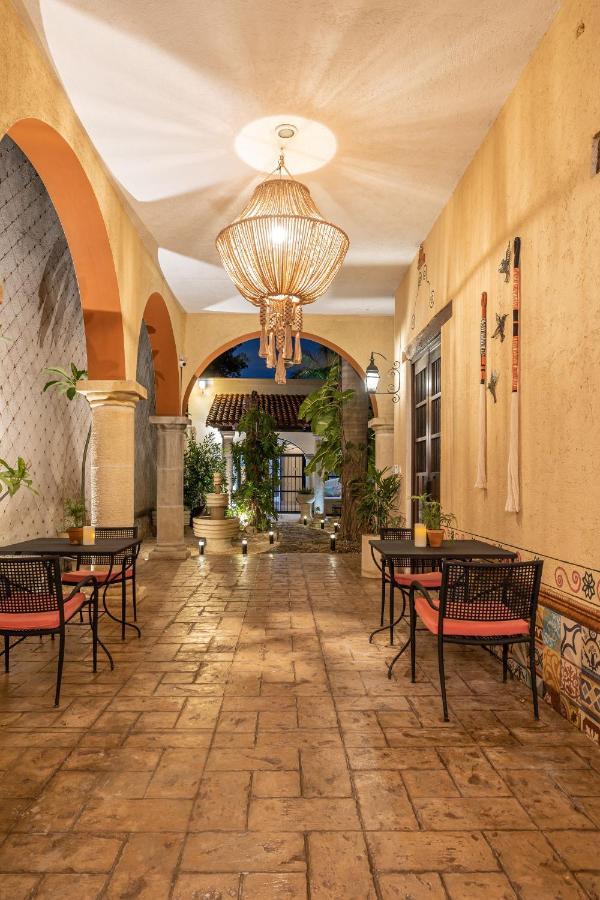 Casa Dos Lirios Hotel Boutique Mérida Esterno foto